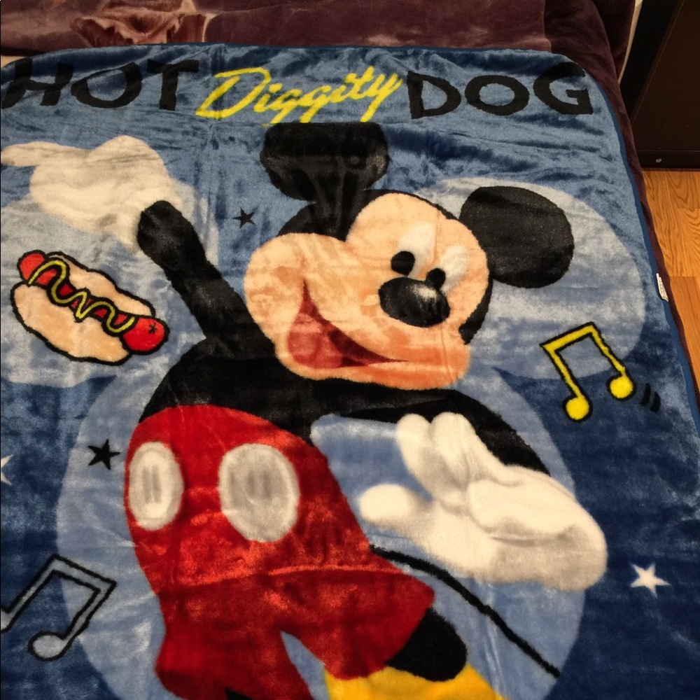 Miki blanket Disney original